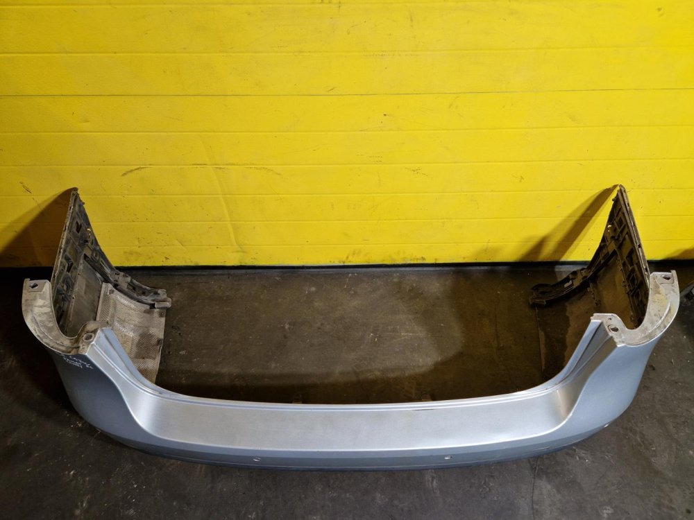 ZADNÍ NÁRAZNÍK VW PASSAT B6 (3C5), STŘÍBRNÝ, SE SENZORY, KOMBI - 20472